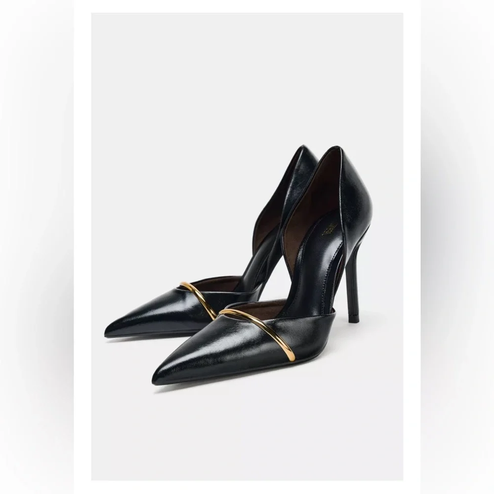 NWT Zara Elegant Black and Gold Heels 6.5